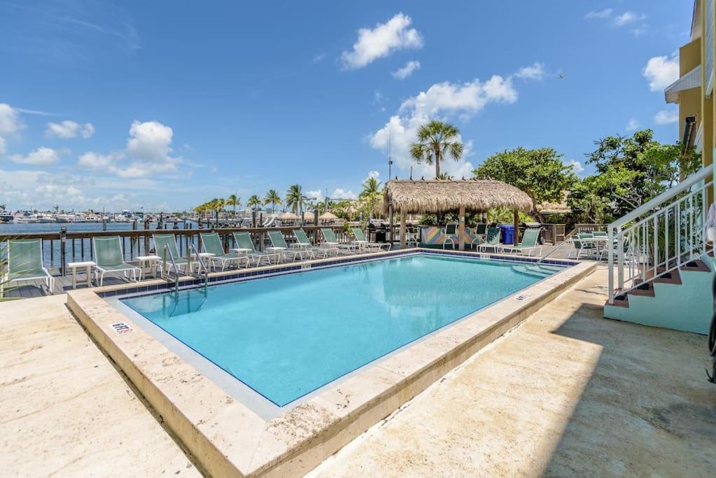 Eleuthera - 2X2 Fully Updated Old Town Waterfront Corner Condo Key West Bagian luar foto