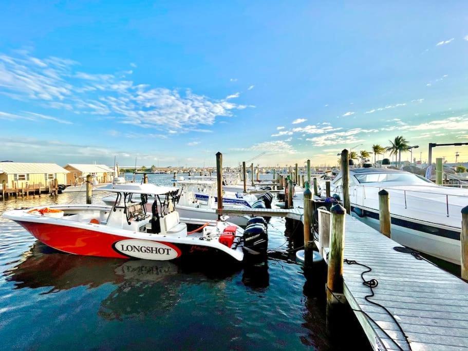 Eleuthera - 2X2 Fully Updated Old Town Waterfront Corner Condo Key West Bagian luar foto