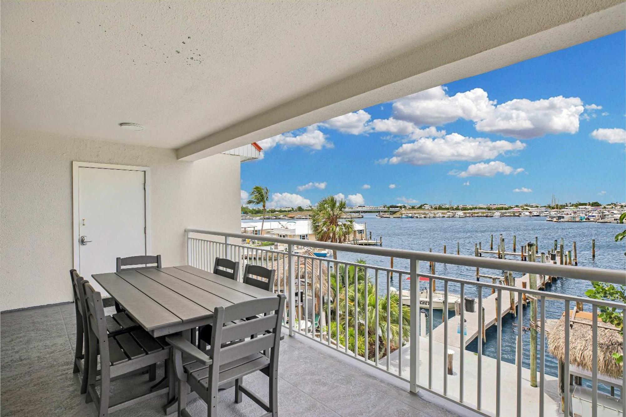 Eleuthera - 2X2 Fully Updated Old Town Waterfront Corner Condo Key West Bagian luar foto
